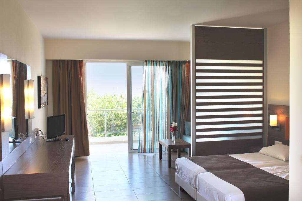 Sea Melody Beach Hotel Apartments Ialisos Habitación foto
