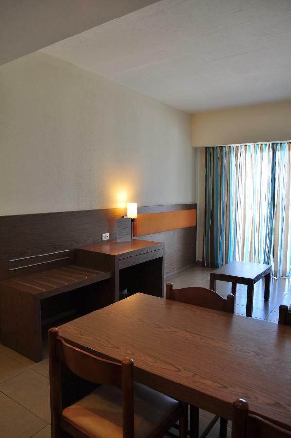 Sea Melody Beach Hotel Apartments Ialisos Exterior foto